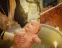 В Румынии младенца утопили во время крещения